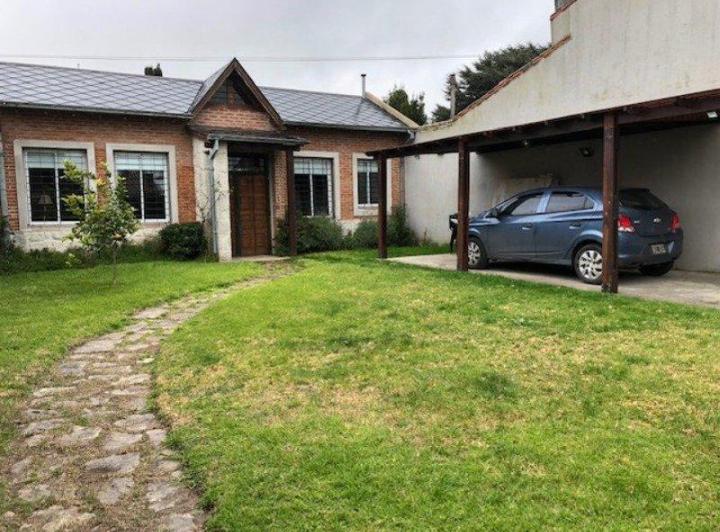 Casa · 150m² · 4 Ambientes · 1 Cochera