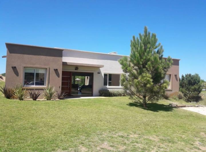 Casa · 160m² · 5 Ambientes