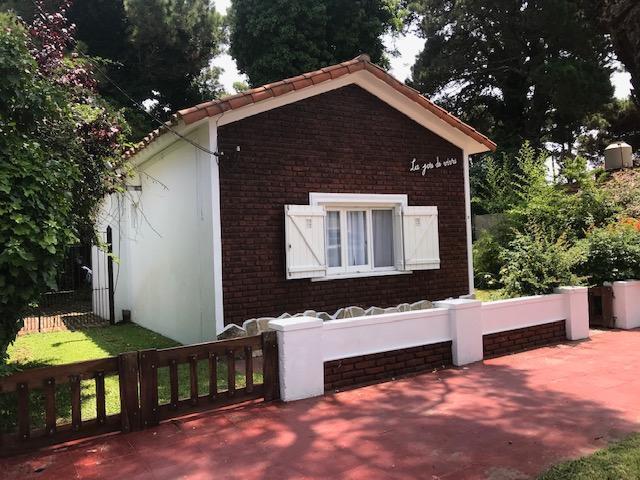 Casa · 65m² · 4 Ambientes · 1 Cochera