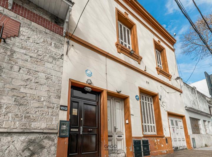 Casa · 280m² · 7 Ambientes · 1 Cochera
