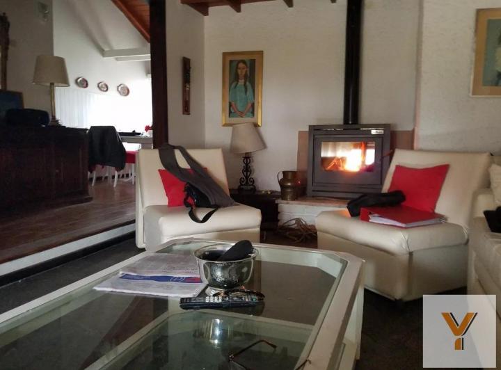 Casa · 140m² · 4 Ambientes