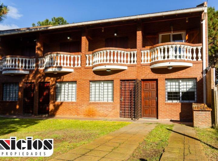 Casa · 1m² · 3 Ambientes · 1 Cochera