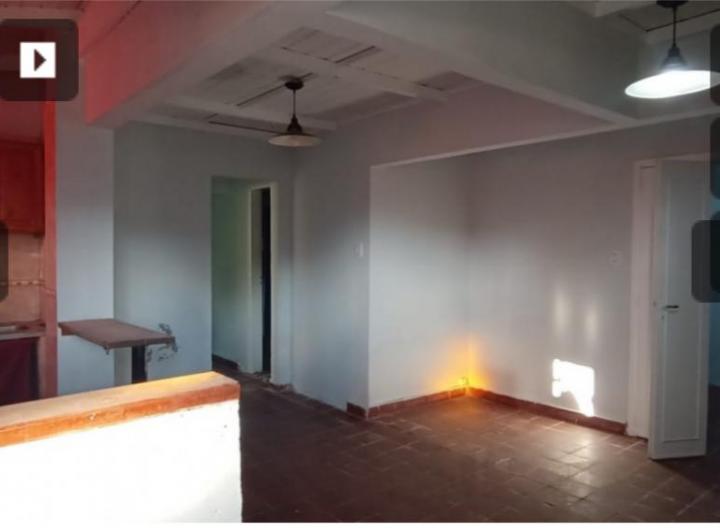 Casa · 90m² · 4 Ambientes · 1 Cochera