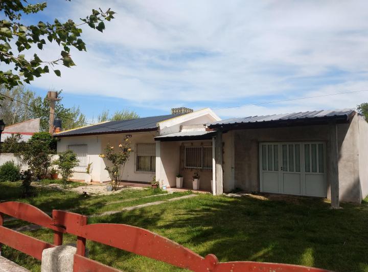 Casa · 300m² · 5 Ambientes · 1 Cochera