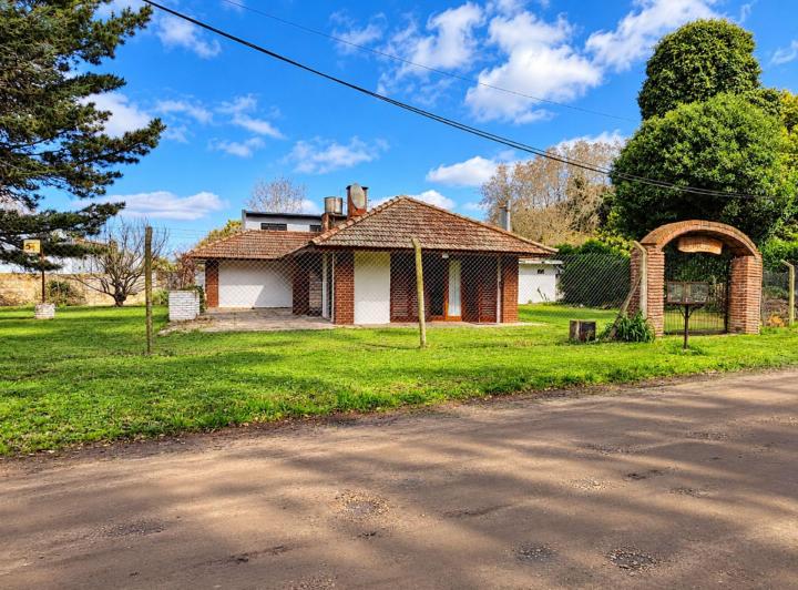 Casa · 95m² · 2 Ambientes · 1 Cochera