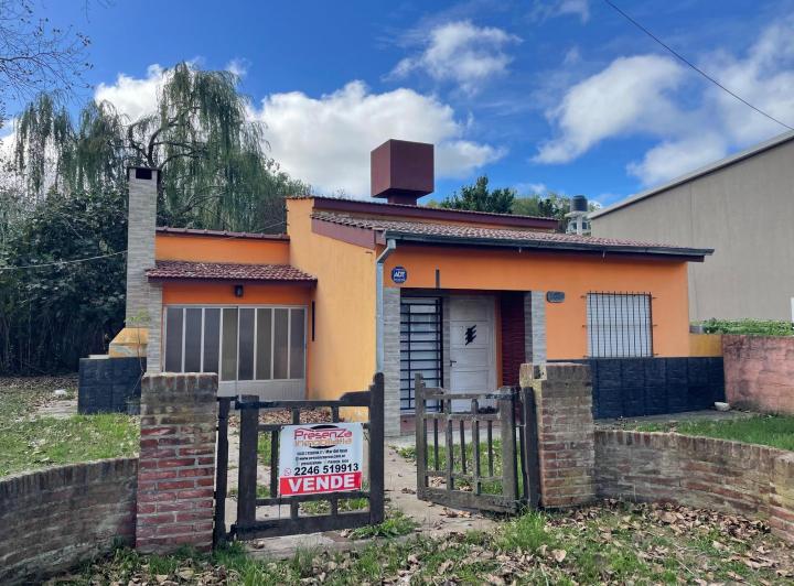 Casa · 414m² · 4 Ambientes · 3 Cocheras