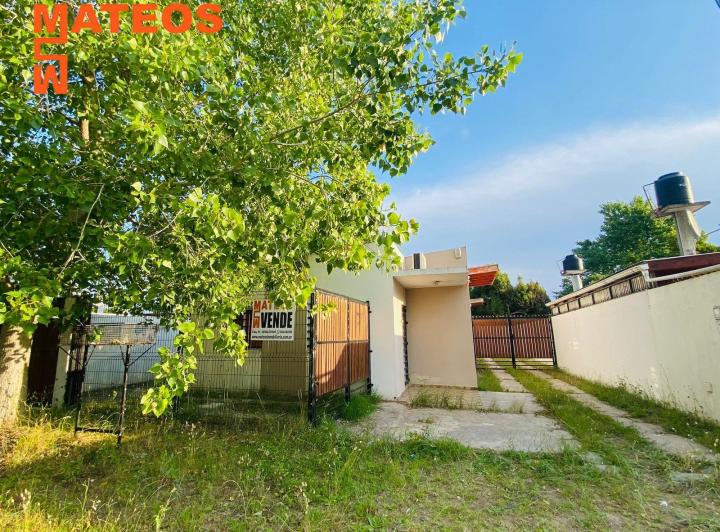 Casa · 1m² · 3 Ambientes · 1 Cochera