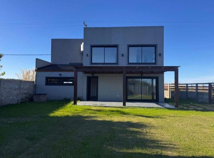Casa · 100m² · 3 Ambientes