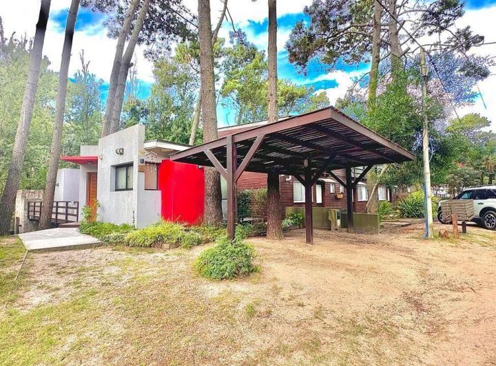 Casa · 168m² · 5 Ambientes · 2 Cocheras