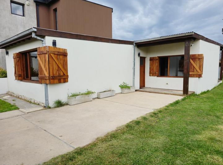 Casa · 4 Ambientes