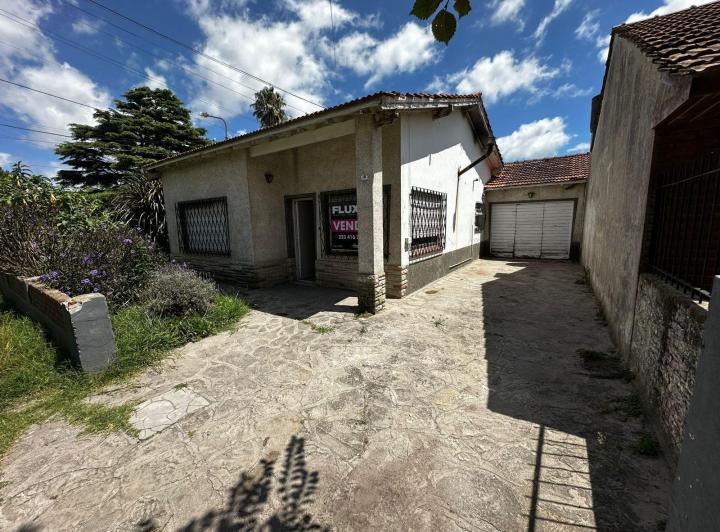 Casa · 70m² · 3 Ambientes · 1 Cochera