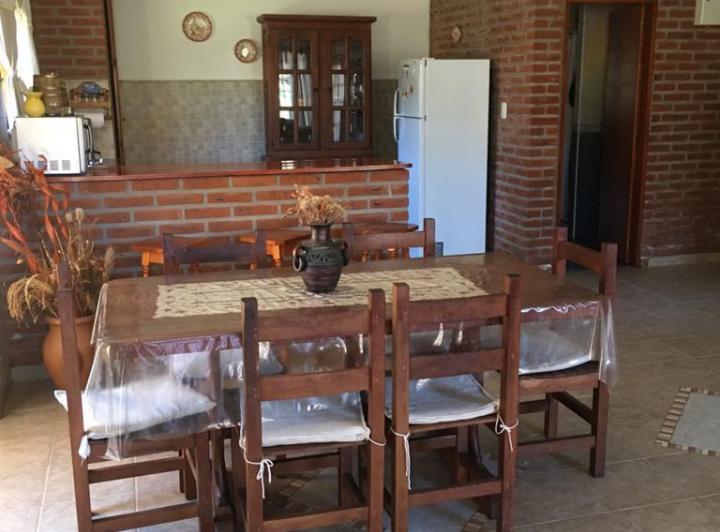 Casa · 160m² · 5 Ambientes · 2 Cocheras