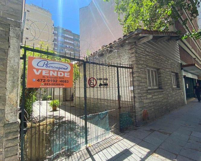 Casa · 120m² · 4 Ambientes · 3 Cocheras