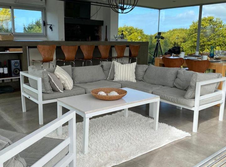 Casa · 200m² · 5 Ambientes · 1 Cochera