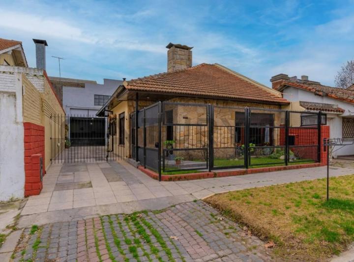 Casa · 554m² · 4 Ambientes