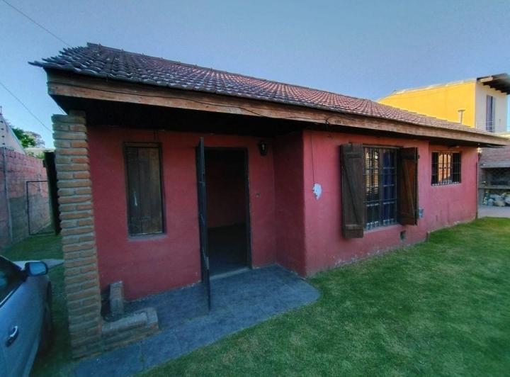Casa · 136m² · 3 Ambientes · 1 Cochera
