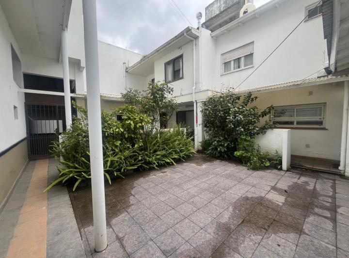 Casa · 500m² · 10 Ambientes