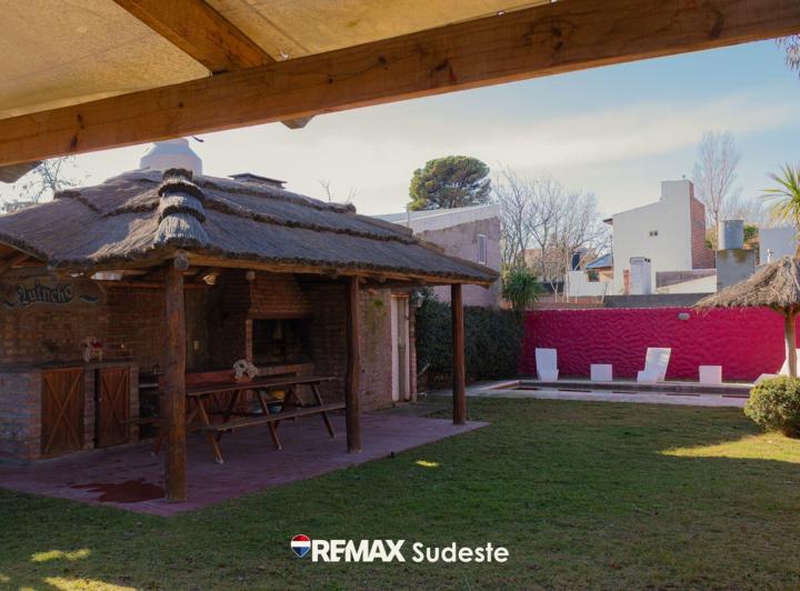 Casa · 62m² · 3 Ambientes · 1 Cochera