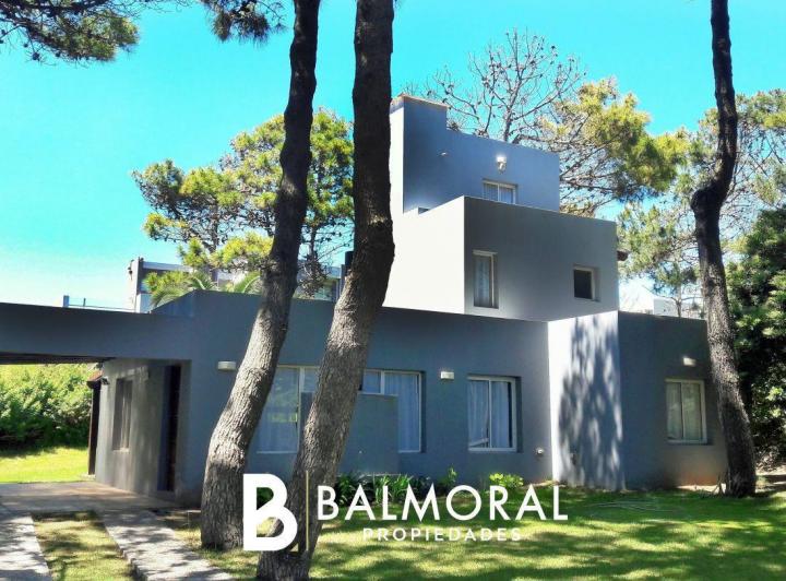 Casa · 170m² · 3 Ambientes