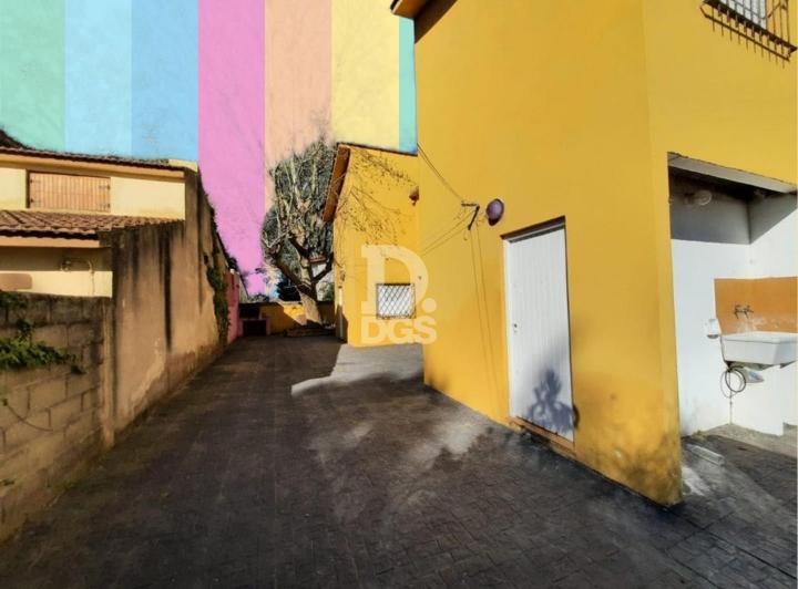 Casa · 140m² · 3 Ambientes · 3 Cocheras