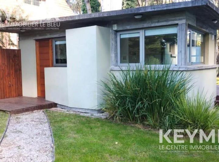 Casa · 67m² · 3 Ambientes · 2 Cocheras