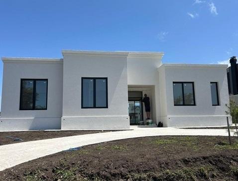 Casa · 195m² · 4 Ambientes