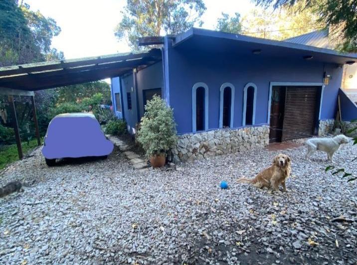 Casa · 80m² · 4 Ambientes · 2 Cocheras
