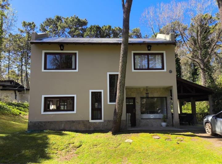 Casa · 166m² · 7 Ambientes