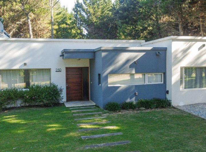 Casa · 150m² · 5 Ambientes