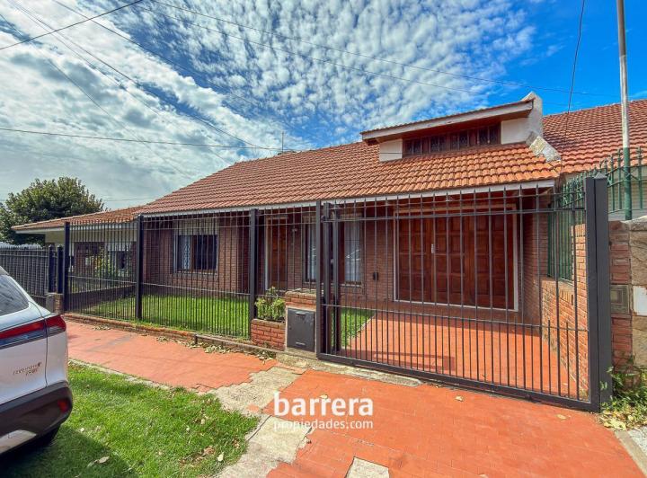 Casa · 185m² · 4 Ambientes · 1 Cochera