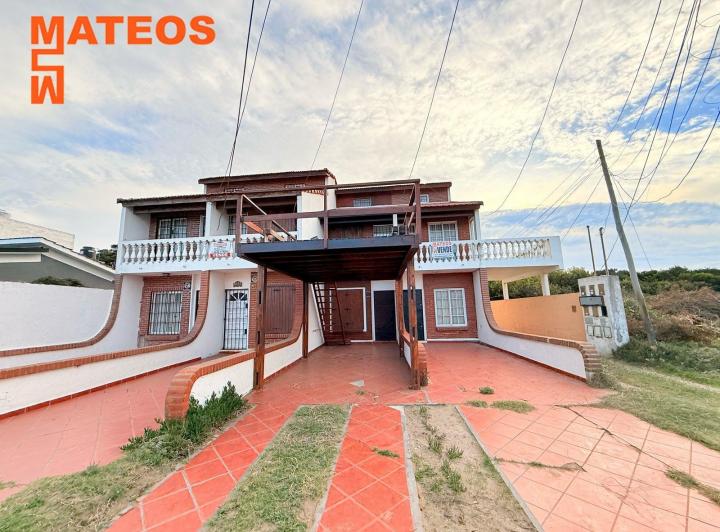 Casa · 45m² · 5 Ambientes · 1 Cochera