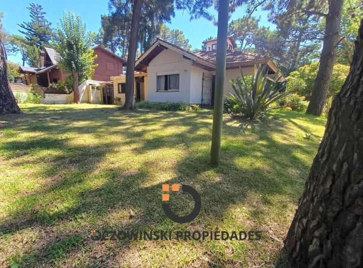 Casa · 90m² · 2 Ambientes · 1 Cochera