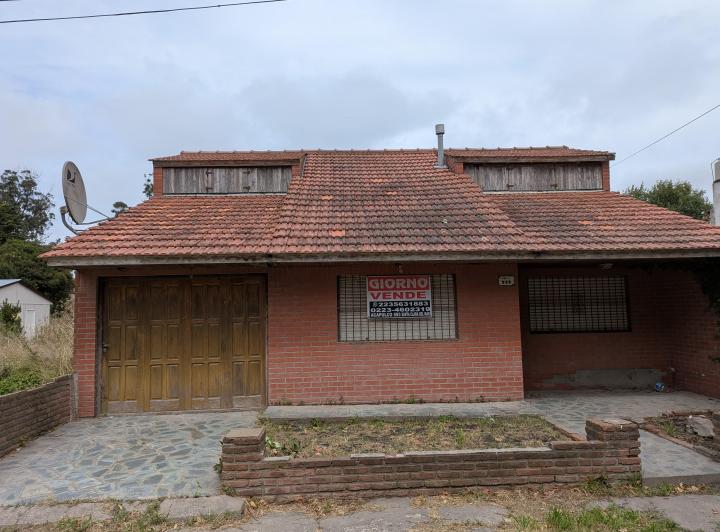 Casa · 125m² · 4 Ambientes · 1 Cochera