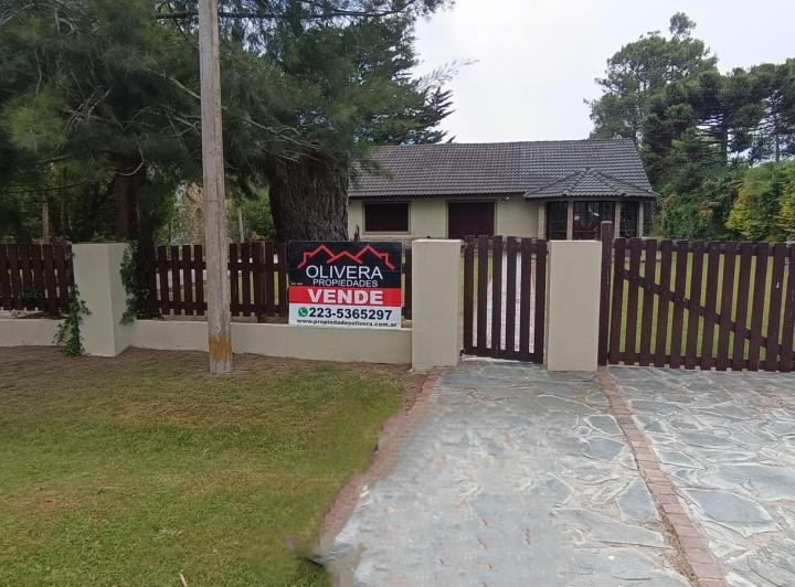 Casa · 170m² · 3 Dormitorios