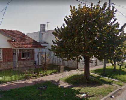 Casa · 330m² · 2 Dormitorios