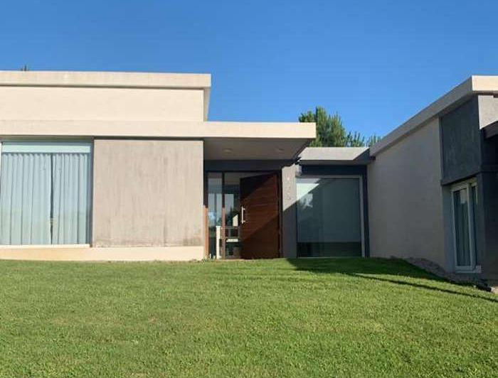 Casa · 70m² · 4 Ambientes