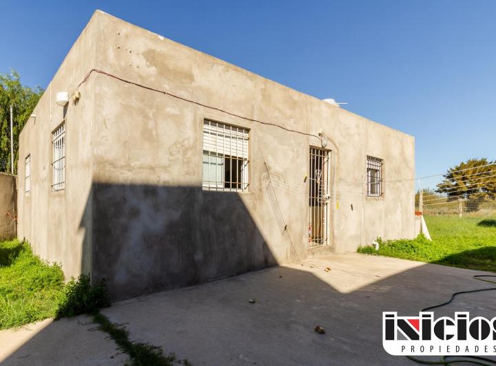 Casa · 1m² · 3 Ambientes