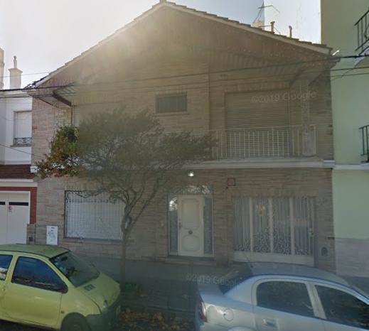 Casa · 150m² · 5 Ambientes · 2 Cocheras