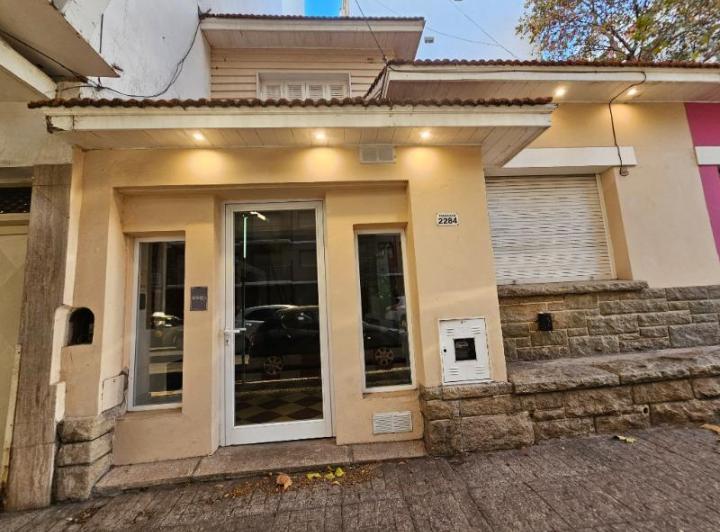 Casa · 140m² · 5 Ambientes