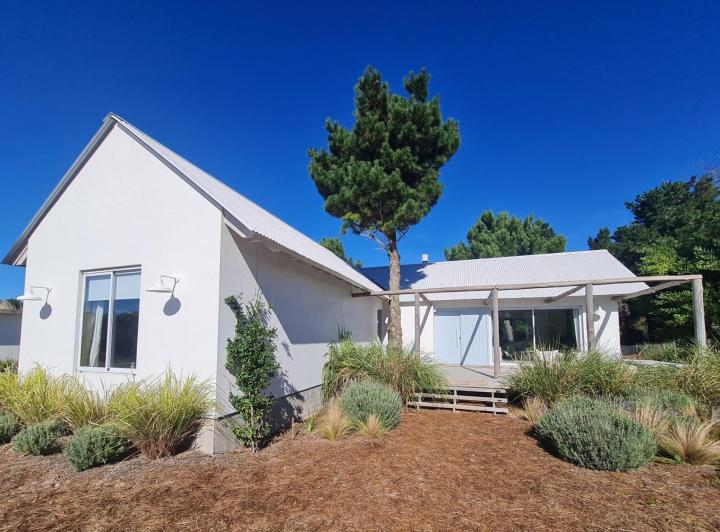 Casa · 180m² · 5 Ambientes