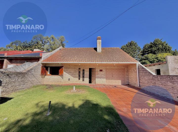 Casa · 146m² · 4 Ambientes · 1 Cochera