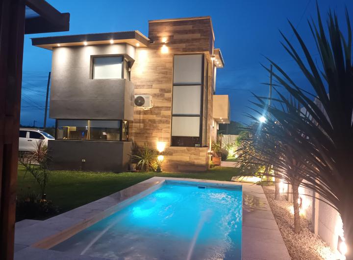 Casa · 1m²
