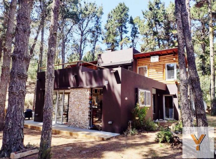 Casa · 170m² · 7 Ambientes