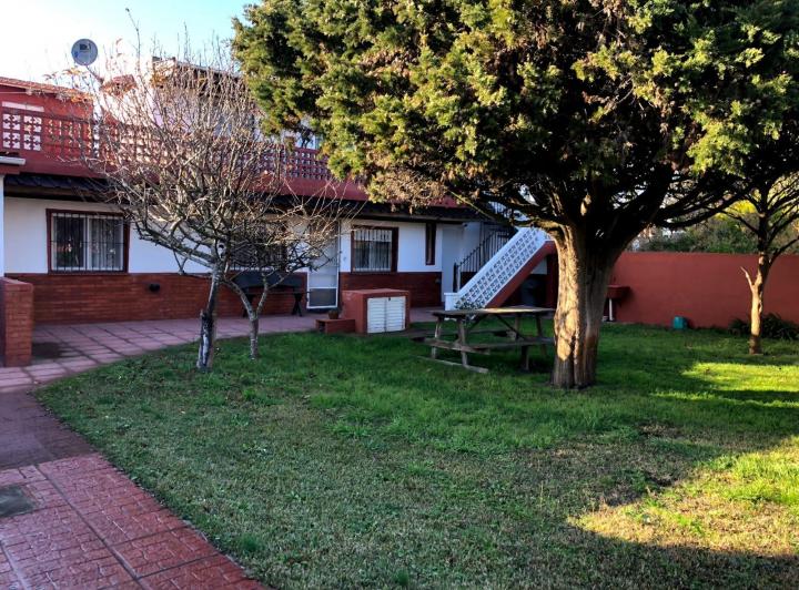Casa · 120m² · 3 Ambientes · 2 Cocheras