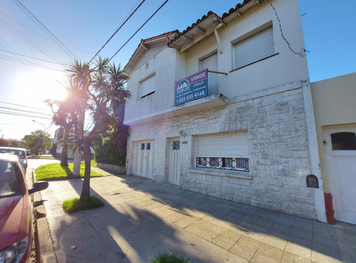 Casa · 170m² · 5 Ambientes · 1 Cochera