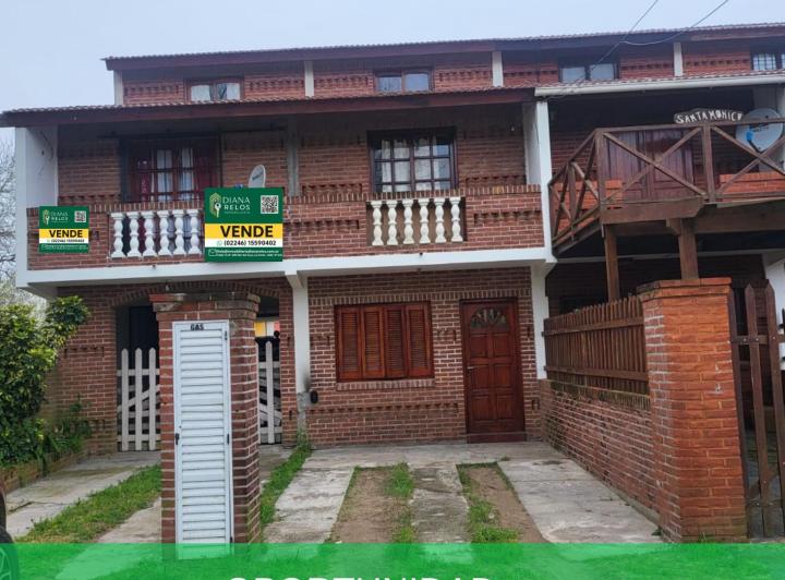 Casa · 70m² · 4 Ambientes · 1 Cochera
