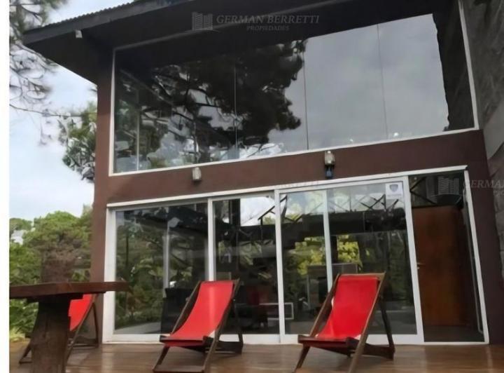 Casa · 138m² · 3 Ambientes · 1 Cochera