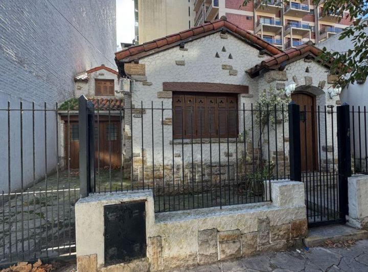 Casa · 145m² · 4 Ambientes · 1 Cochera