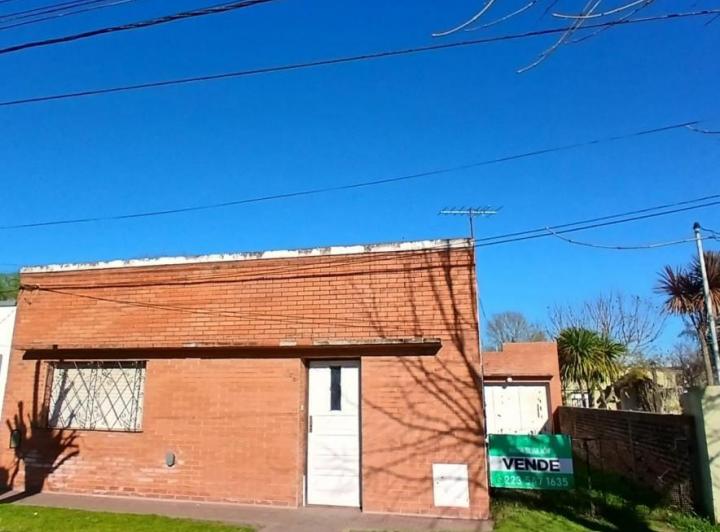 Casa · 90m² · 3 Ambientes · 1 Cochera