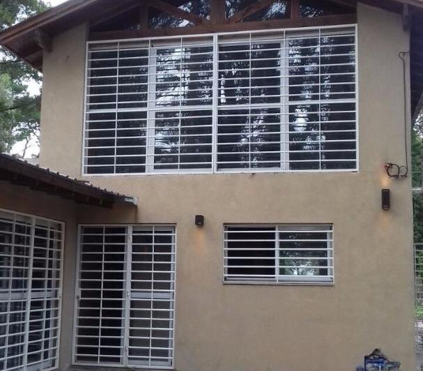 Casa · 150m² · 2 Dormitorios · 1 Cochera